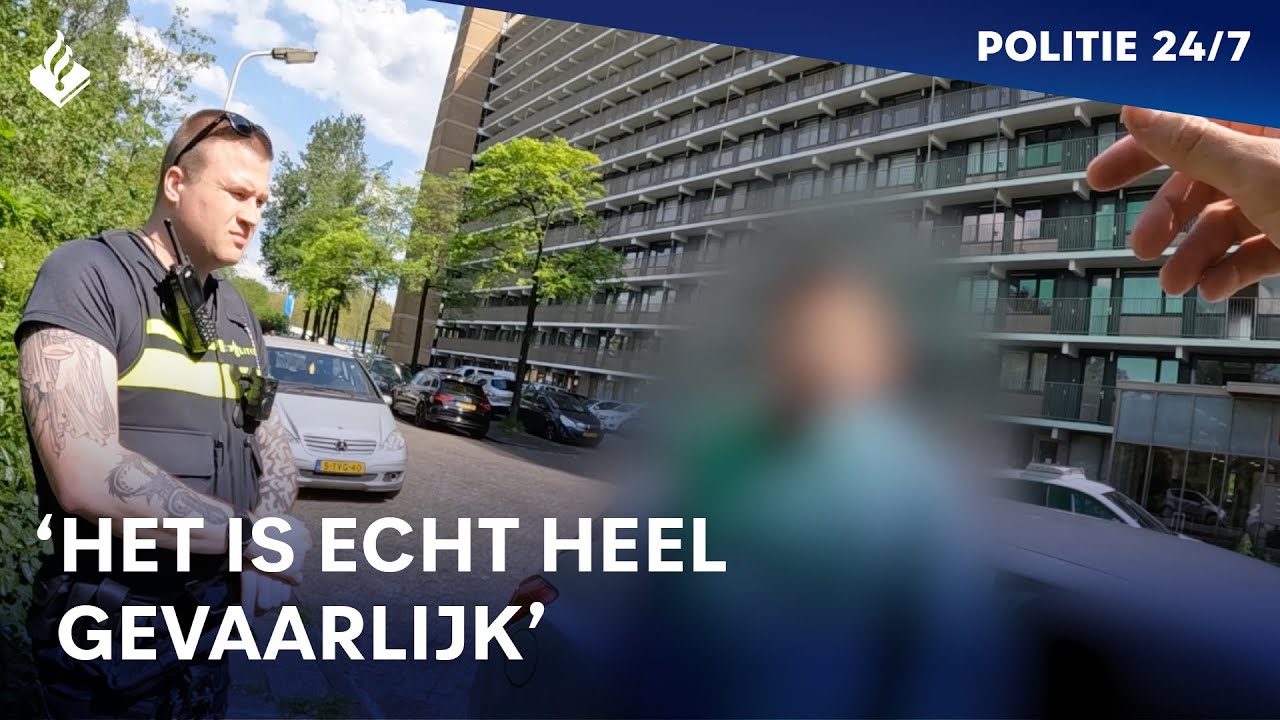 Vader laat kind achter in hete auto | POLITIE 24/7
