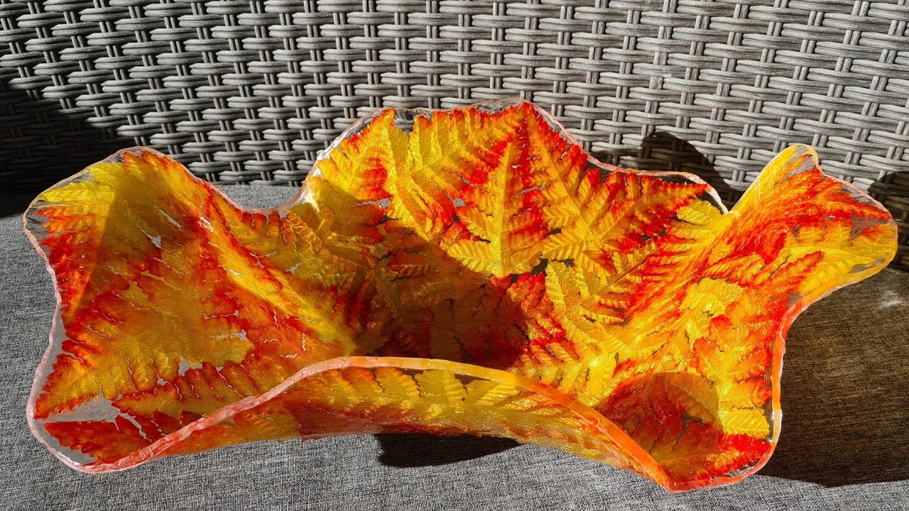 1044 WOW! Beautiful Resin Autumn Fall Leaf Bowl Platter - YouTube