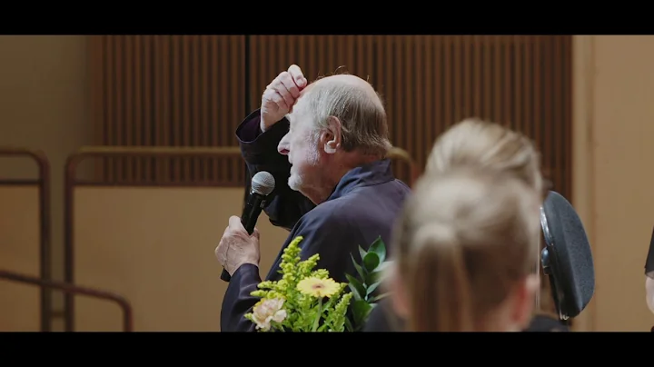 Schumann Symphony No. 1 INTRODUCTION by Sir Roger ...
