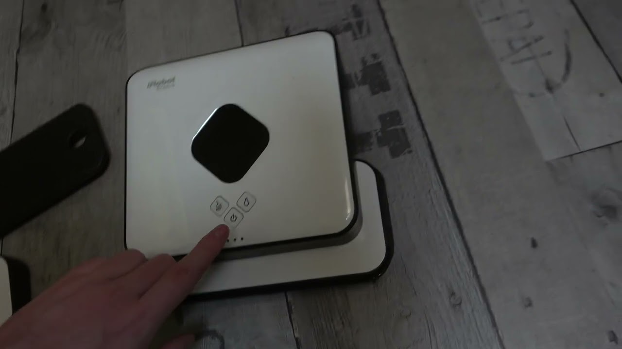iRobot Braava 390j 使用感ナシ 口コミ・レビュー］床拭きロボットBraava（ブラーバ）を1年間使って