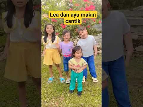 lea dan ayu goyang heboh #shortvideos #funny #ayumochi #cute #lea#short