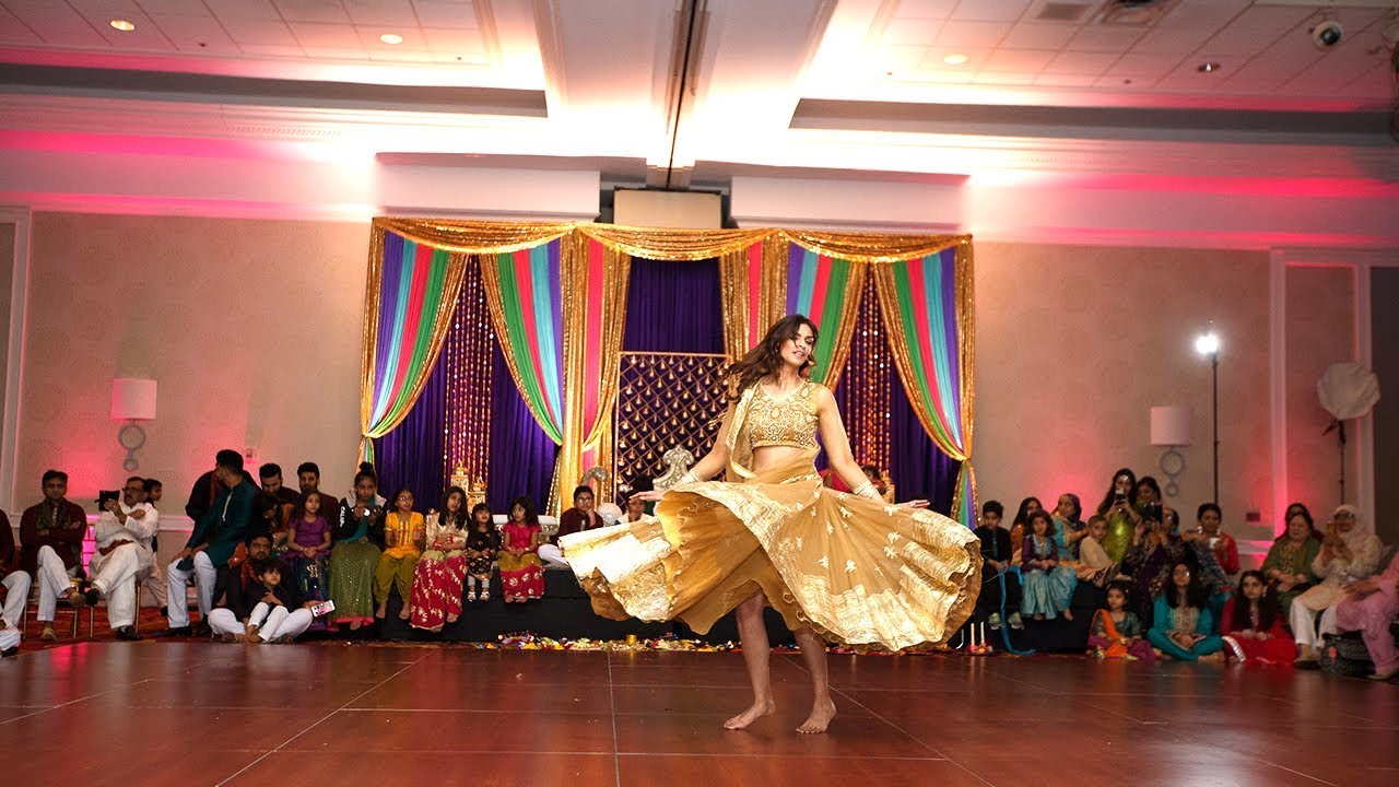 2018 Breathtaking Dance Performance by Sarish Khan