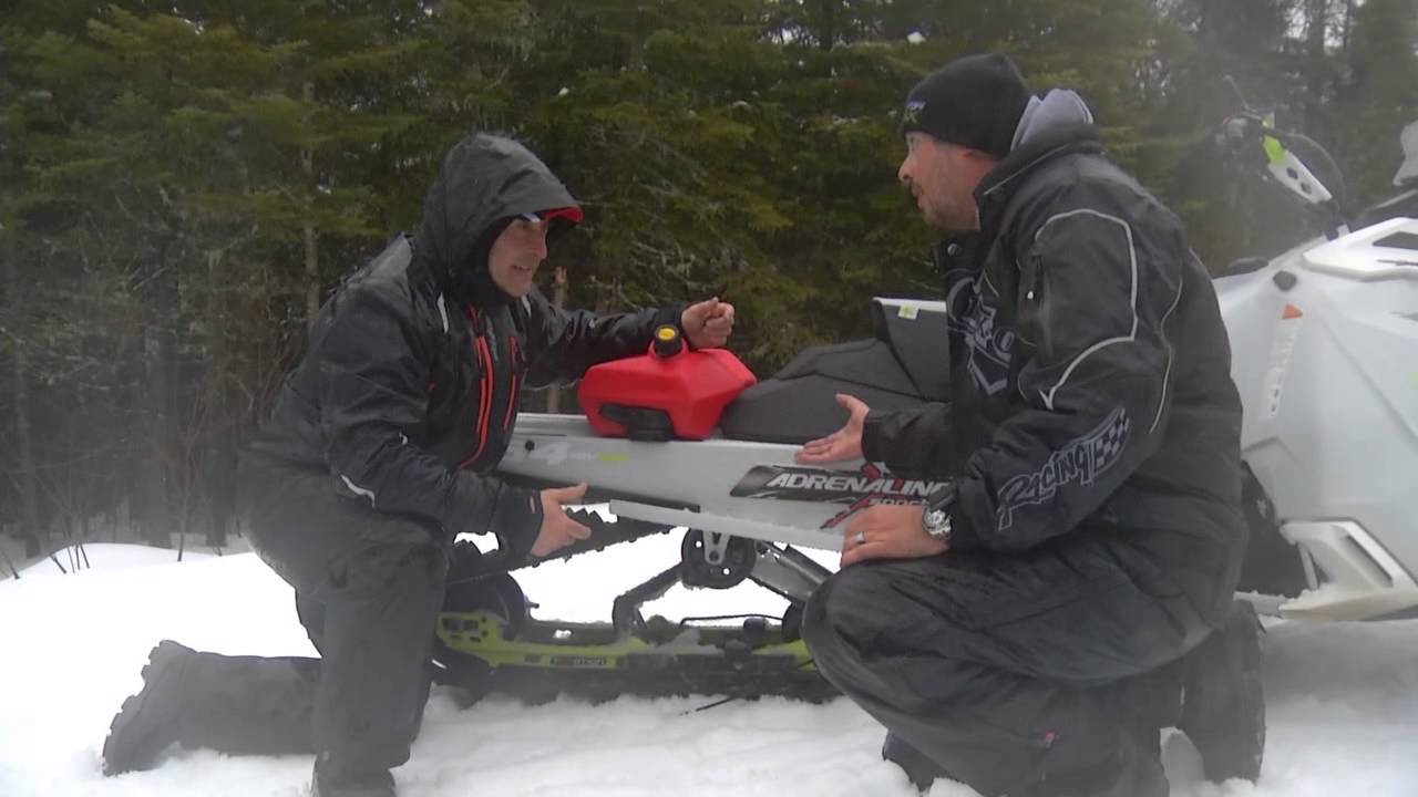 Ams Action moteur sport WEB Motoneige Les Ice Scratcher en Ski