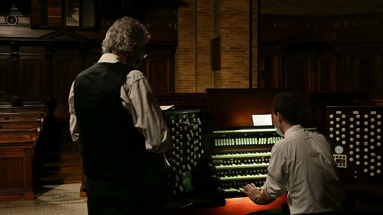 Nostos (George Stathos, Clarinet; Julian Bennett Holmes, Organ): Music from Greece