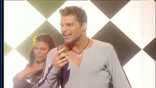 Ricky Martin - Livin' La Vida Loca (Live)