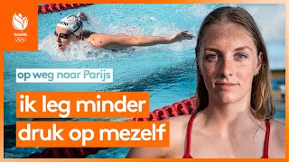 DE NIEUWE RANOMI?! 😰 Zo gaat zwemster Marrit Steenbergen met die druk om 🏊 | Op weg naar Parijs