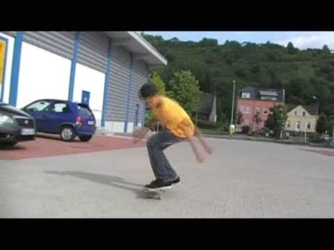 Kamikaze Skateboarding__A...