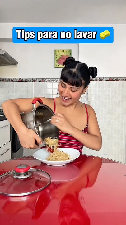 Funciona!🤣 Cuando no quieres lavar #shorts #humor #tiktokvideo #latina #comedia #peru #funny #fyp