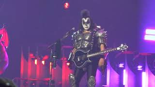 KISS LIVE - Lick It Up, Calling Dr Love - 11-27-2023 - Rosemont, IL - Chicago