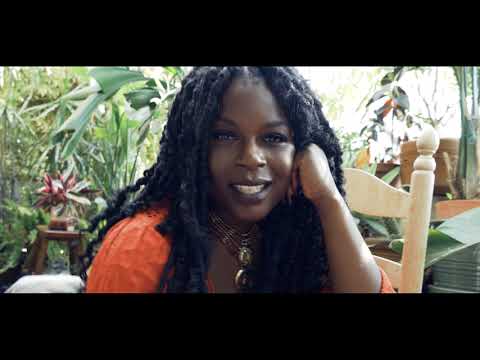 Amber Olivia She S Leaving Official Music Video 