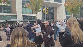 Flashmob Stuttgart Milaneo [Kpop]