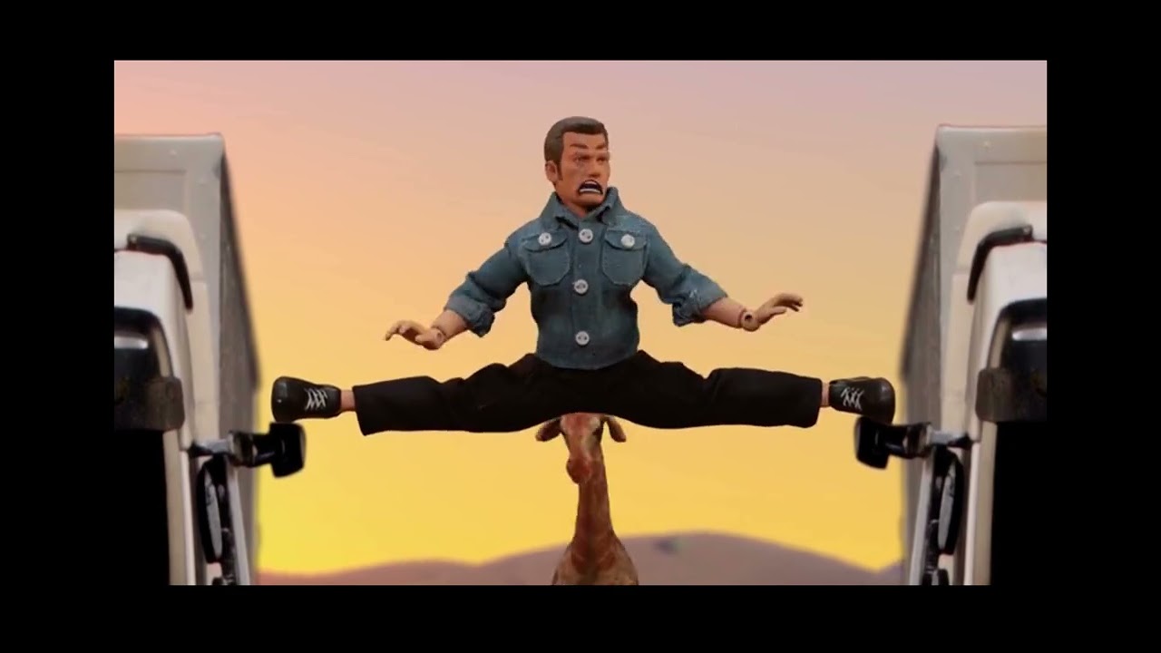 Robot Chicken: Volvo Commercial 