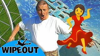 I like to cha-cha 💃🏾| Funny Clip | Total Wipeout Official