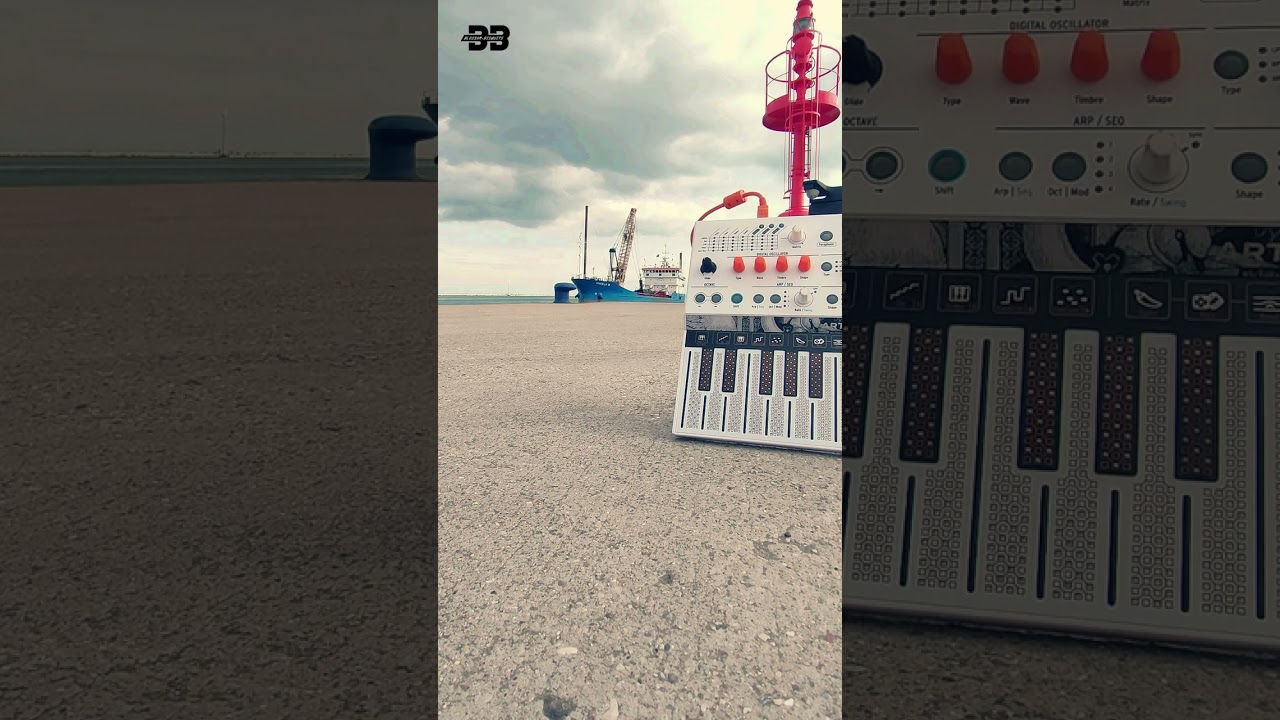 Microfreak Arturia Docks Jam