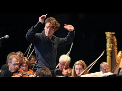 🎼 Conducting 1st Orchestra: Teddy Abrams' Keys to Success 🔑