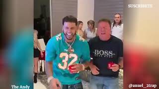 Anuel aa bailando adictiva junto a su Suegro el ( Papa de KarolG ) Cuando eres él Yerno Preferido