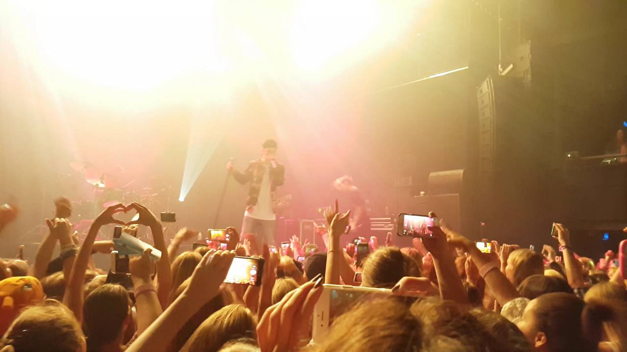 Bars and Melody Hopeful (live) YouTube