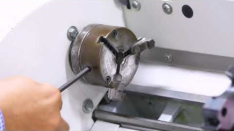 Bài 3: Gá phôi trên máy Tiện CNC.