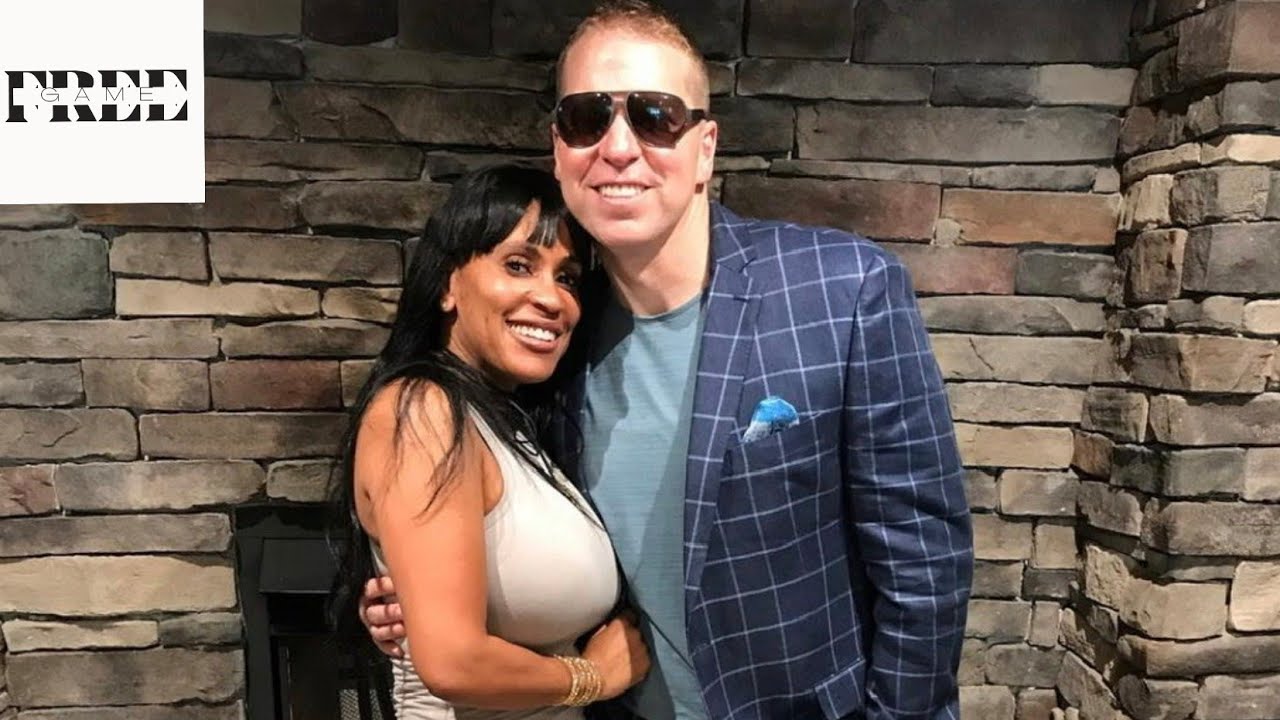 Comedian Gary Owens Reveals Kids Turned On Him After Divorcing His Wife Comedian gary owens reveals kids turned on him after divorcing his wife