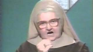 Mother Angelica Stands up for the Catholic Faith  World Youth Day 1993 (Denver)
