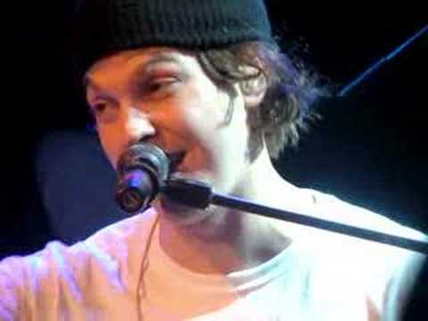 Gavin DeGraw - A Few Drinks to Fall in Love