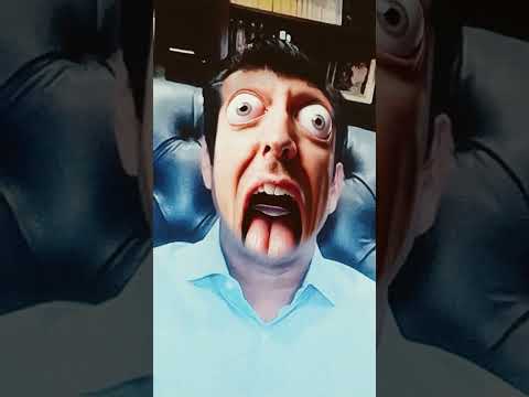 اخوك الصغير من يجلب بكلشي    ضياء طلال كوميديا 10 تحشيش لمار  ض