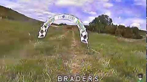 DVR - HV - Betaflight 3.0 #515 - 8 flags, 1 gate and some tree