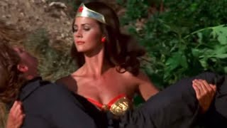 Wonder Woman Lift And Carry