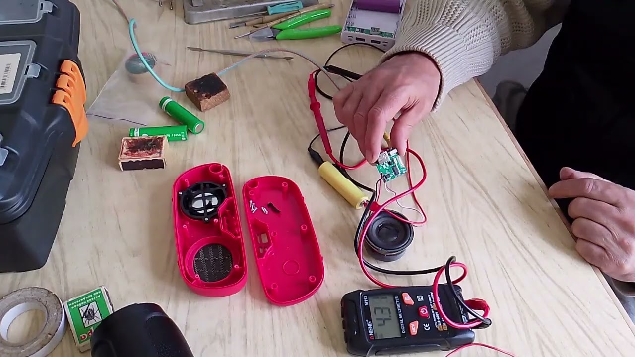 Блютуз колонка не запускается.