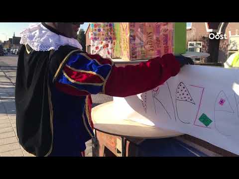 Sinterklaas krijgt 3 kilometer lange tekening in Vriezenveen