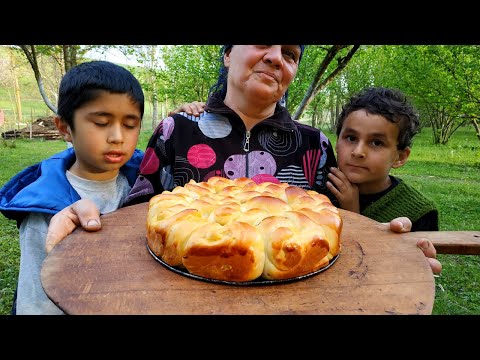 Közün Altında-Tavada Piroq | Готовим Пирог на Костре | Cooking Cake on Campfire