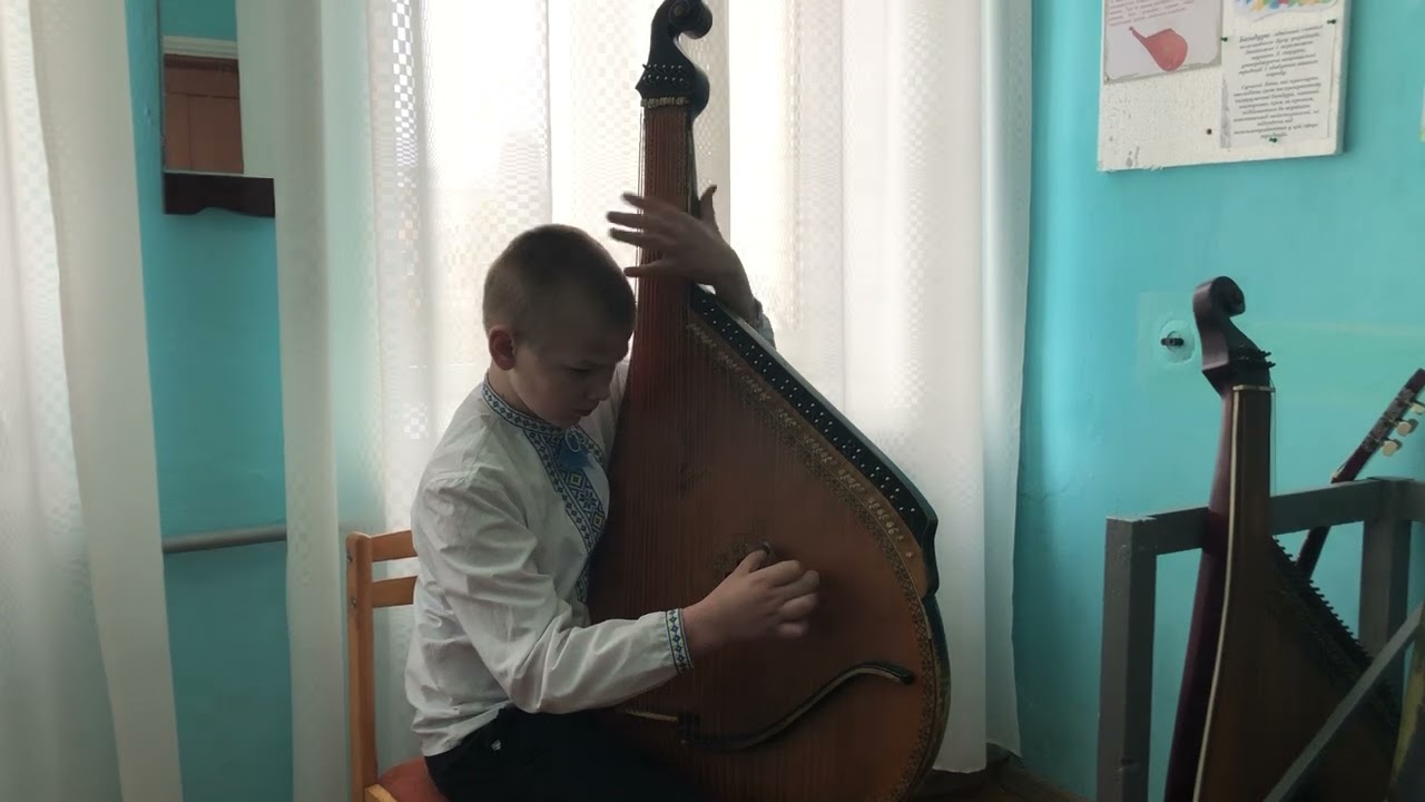 «Менует» Колесник Ярослав