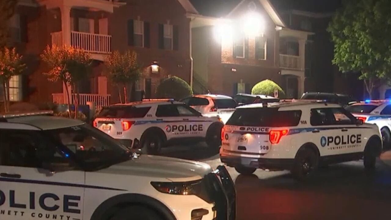 Man found shot to death in Gwinnett County apartment breezeway, police ...