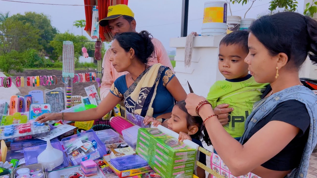 तनु आणि साईने लय खेळणी  घेतल्या || बघा काय काय घेतलं 😜