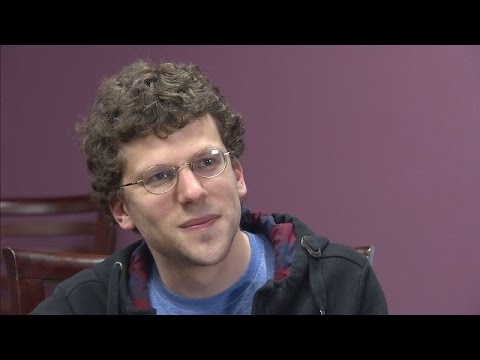 Video: Jesse Eisenberg: Biografi, Kerjaya Dan Kehidupan Peribadi