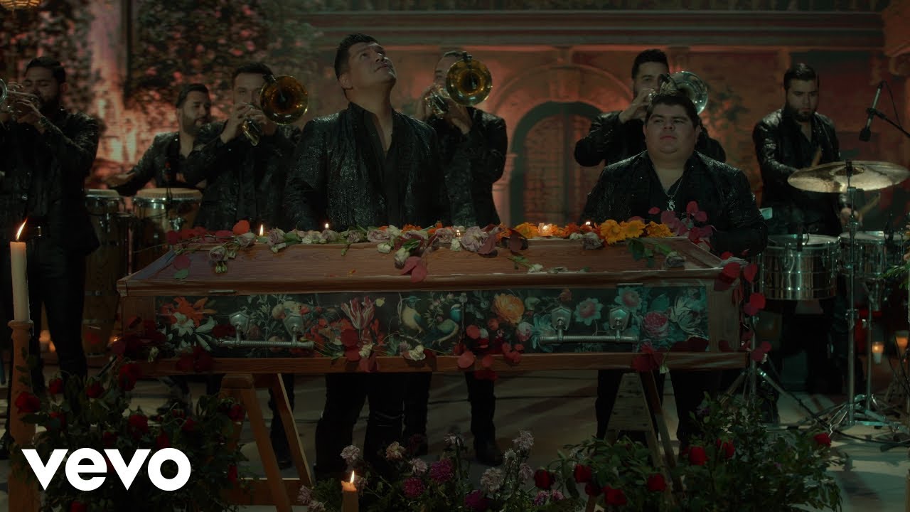 Banda Carnaval - Más Allá Del Sol