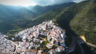 Download Lagu Welcome to Ojen, Andaluza Estates MP3