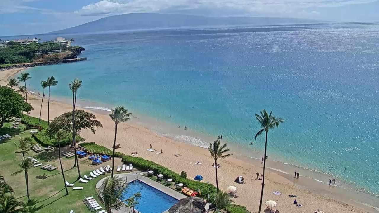 Royal Lahaina Beach Resort Cam. Hawaii beaches