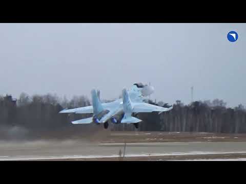 Видео: ИАЗ передал ВКС России новые истребители Су-30СМ2