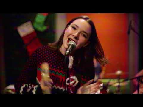The Regrettes - All I Want For Christmas [Live Video]