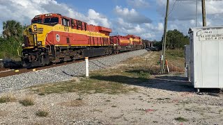 FEC TRAIN 206 @ 6:12pm the darn rock train 4-20-23