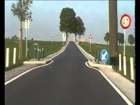 Lutgen CDH (Wallonia) : Somewhere between Braives and Hannut, the shameful road