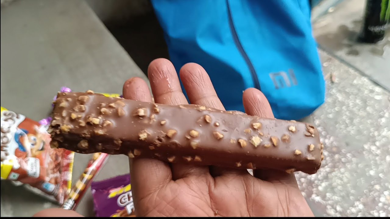  A bar of water chocolate nuts and chocolate munch nuts max 