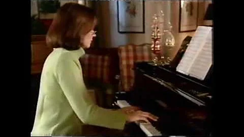 Valerie Parr Hill's Christmas Concert