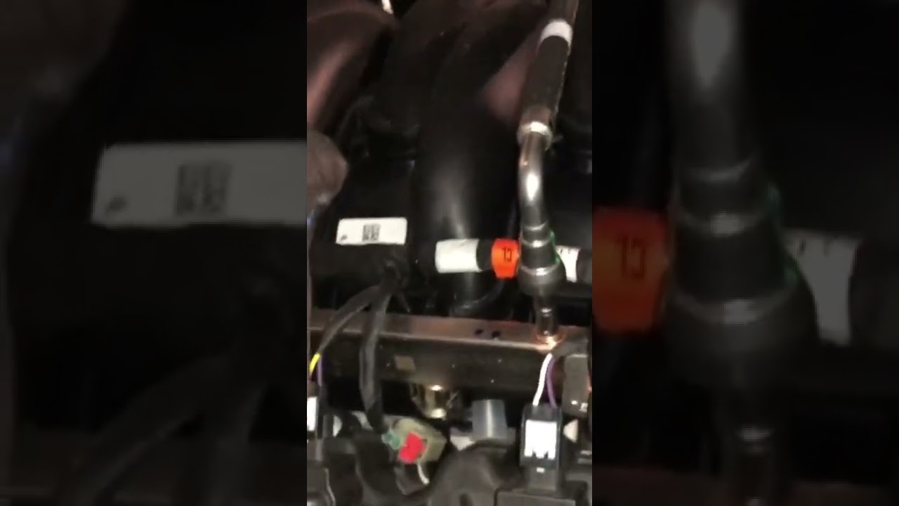 *Knocking* Brand New 2022 Ford F-250 7.3 Gas Engine Knock. Only 800 Miles