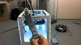 To plug in, or not in. that's the question! 3d prints were made with
an ultimaker ( https://ultimaker.com/ ) based on a design by juan
"ekobots": htt...