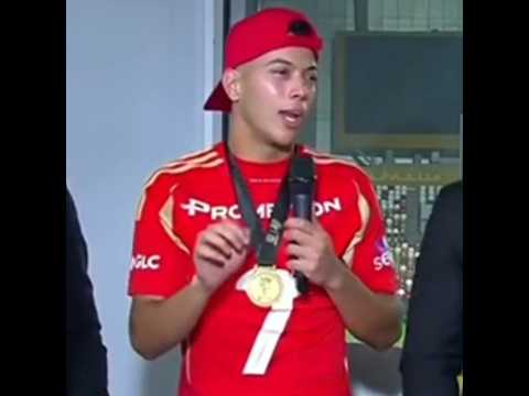 أمام عاشور علي طريق شوبير بيراميدز  أمام عاشور علي طريق شوبير بيراميدز