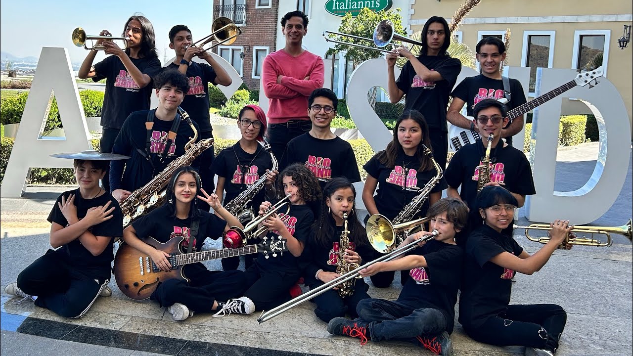 Pavel loaria Big Band