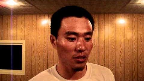 صيني يقرأ سورة الناس   المكتب التعاوني بالعيون