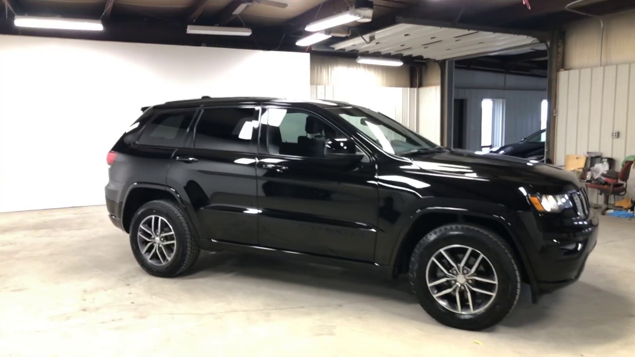 2017 Jeep Grand Cherokee Laredo - YouTube